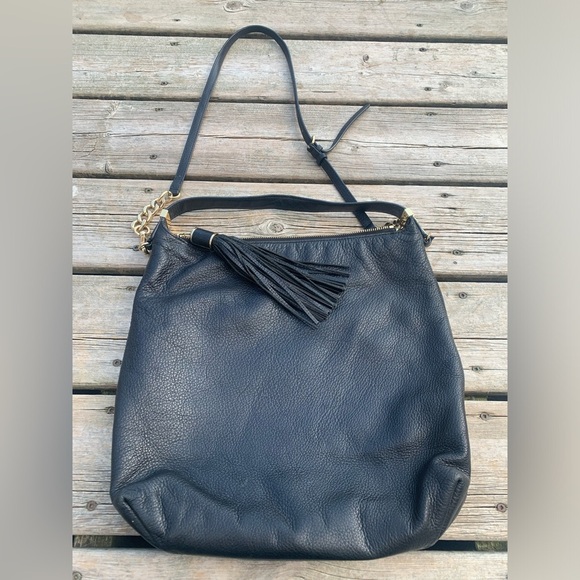 Michael Kors Black Leather Hobo Bag with Tassel (not authentic) - Picture 11 of 14